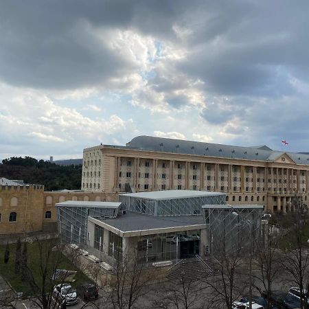 New Apartment With Terrace Tbilisi ภายนอก รูปภาพ